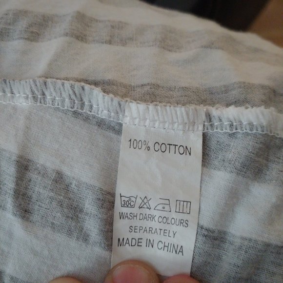 Long stripped shirt - Picture 2 of 3